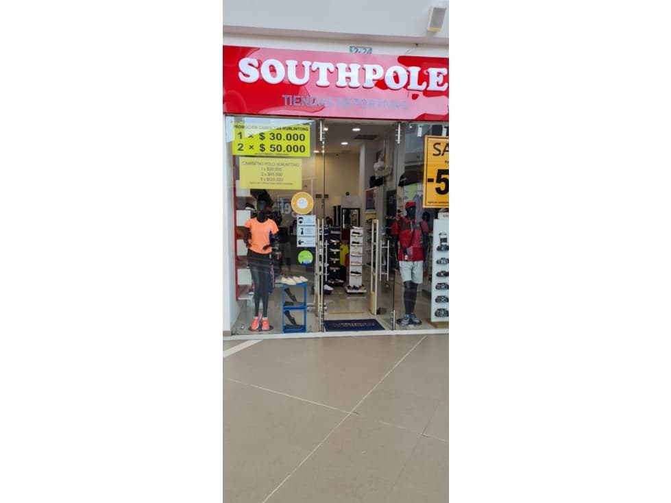 VENDO LOCAL EN UNICENTRO GIRARDOT - 1