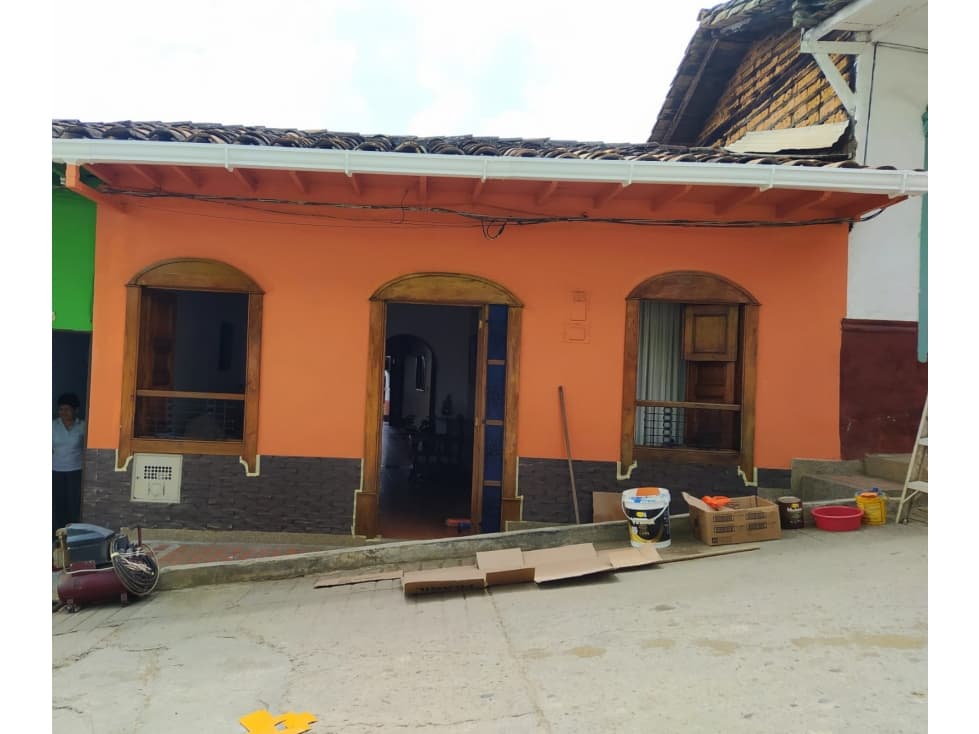 CASA CERCA PARQUE PRINCIPAL YALI ANTIOQUIA - 1