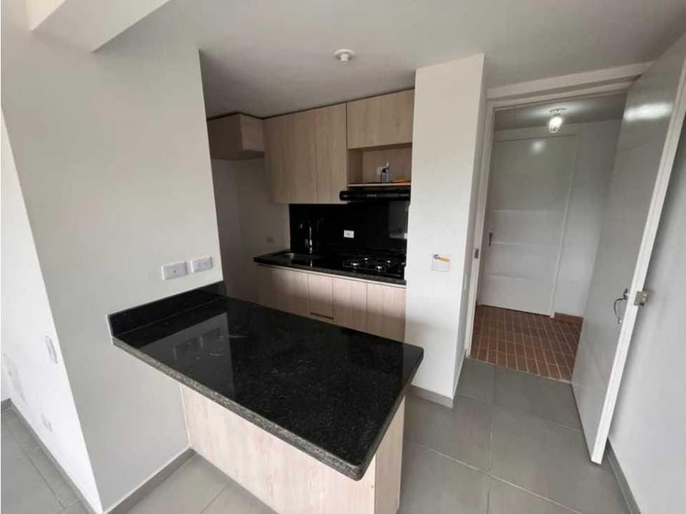 Arrendamos Apartamento en Caldas Primavera - 1