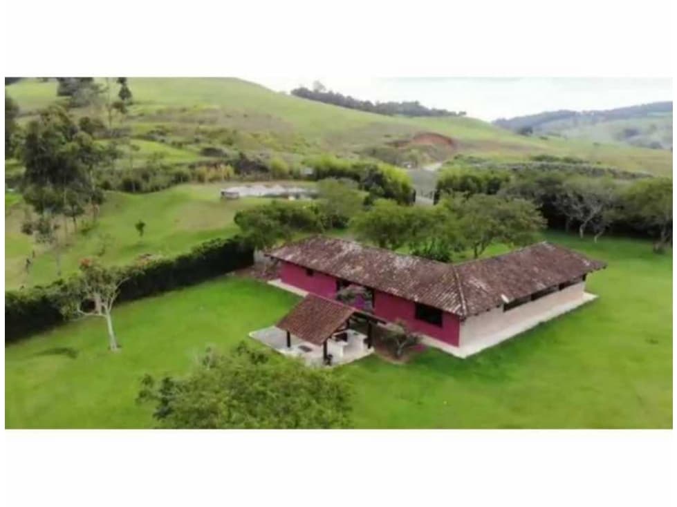 SE VENDE FINCA GANADERA YOTOCO. A - 1