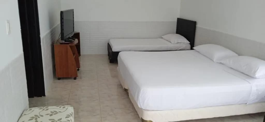 VENDO HERMOSA CASA CAMPESTRE EN VILLAVICENCIO - SECTOR APIAY - 1
