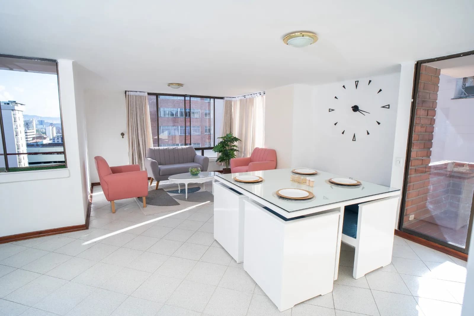 Apartamento en Venta en el Centro de Medellín Torre Caracas 2 - 1
