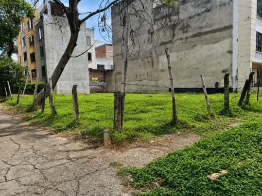LOTE ESQUINERO EN VENTA EN EL INGENIO III – CALI - 1