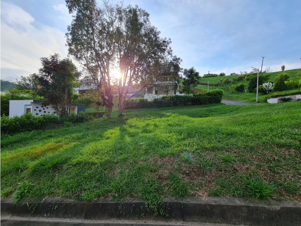 Lote en venta en condominio senderos de verde Horizonte - 1