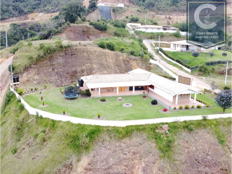 Venta Casa Finca Plaza del Rio Belmira - 1