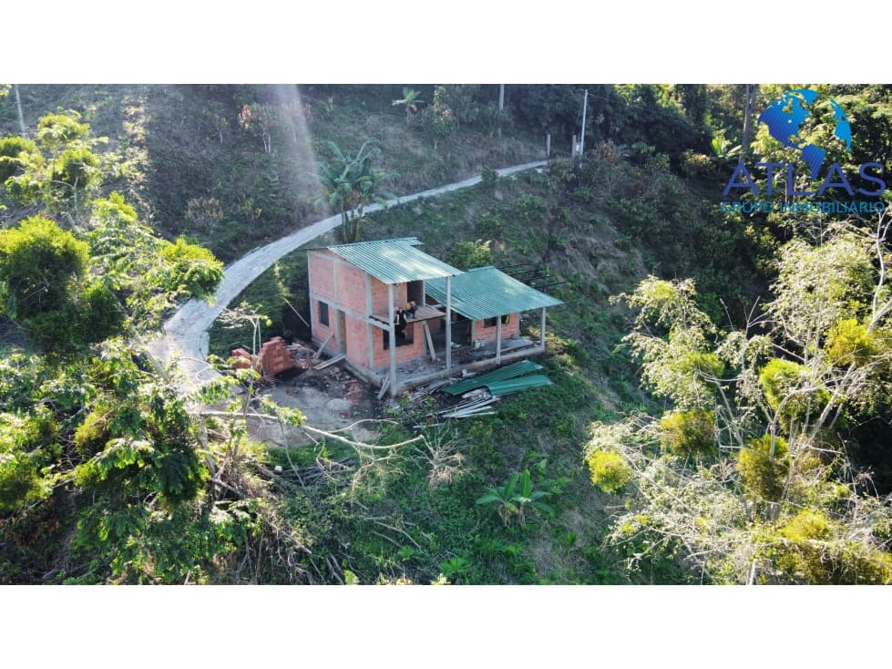 SE VENDE PARCELA CON CASA TOPOCORO VISTA A LA REPRESA COD:1080 - 1