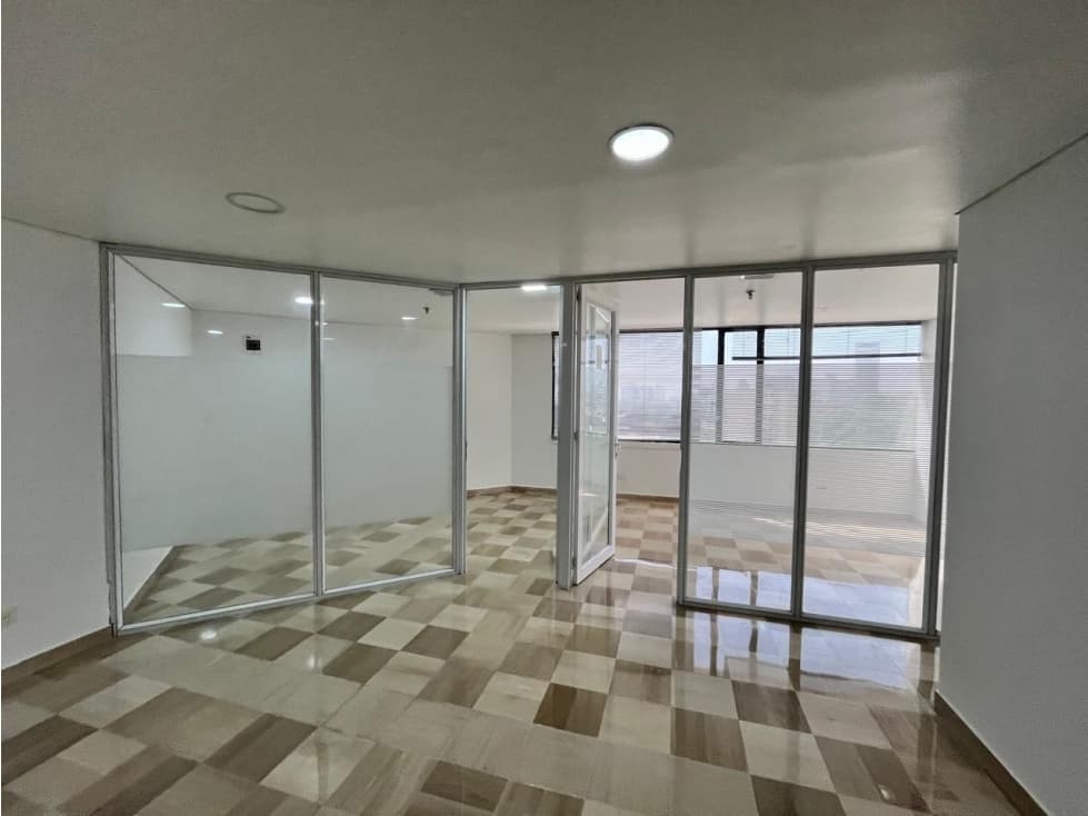 OFICINA EN VENTA EN VILLA COUNTRY - 1