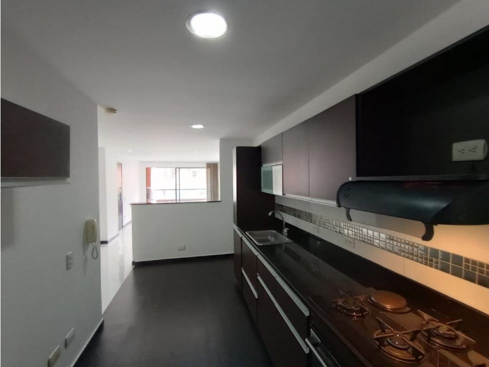 Apartamento en Arriendo Envigado Sector El Portal - 1