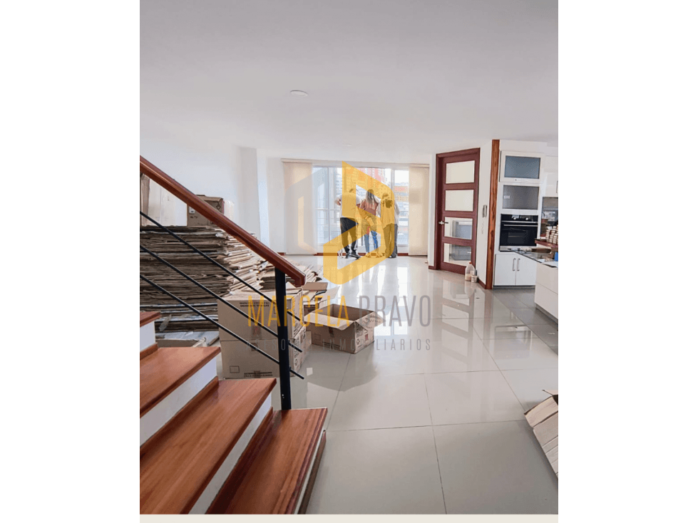 EN VENTA LINDO PENTHOUSE SECTOR LAS ACACIAS.SC - 1