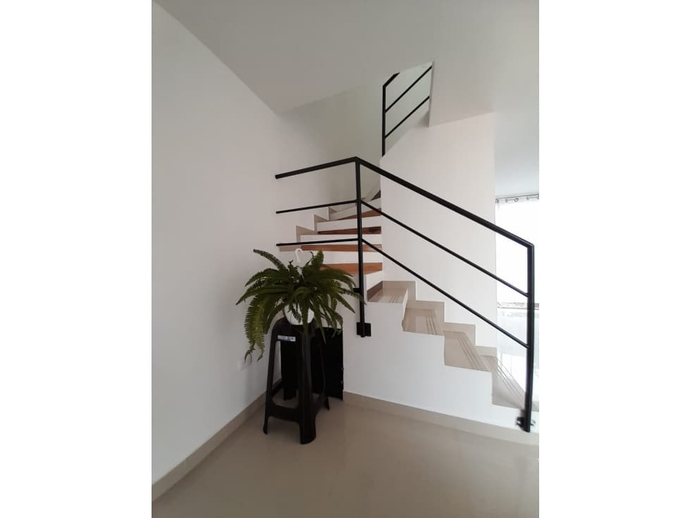 Se vende casa urbana de 68 M2 en 350 mill neg en La Mesa Cund. - 1