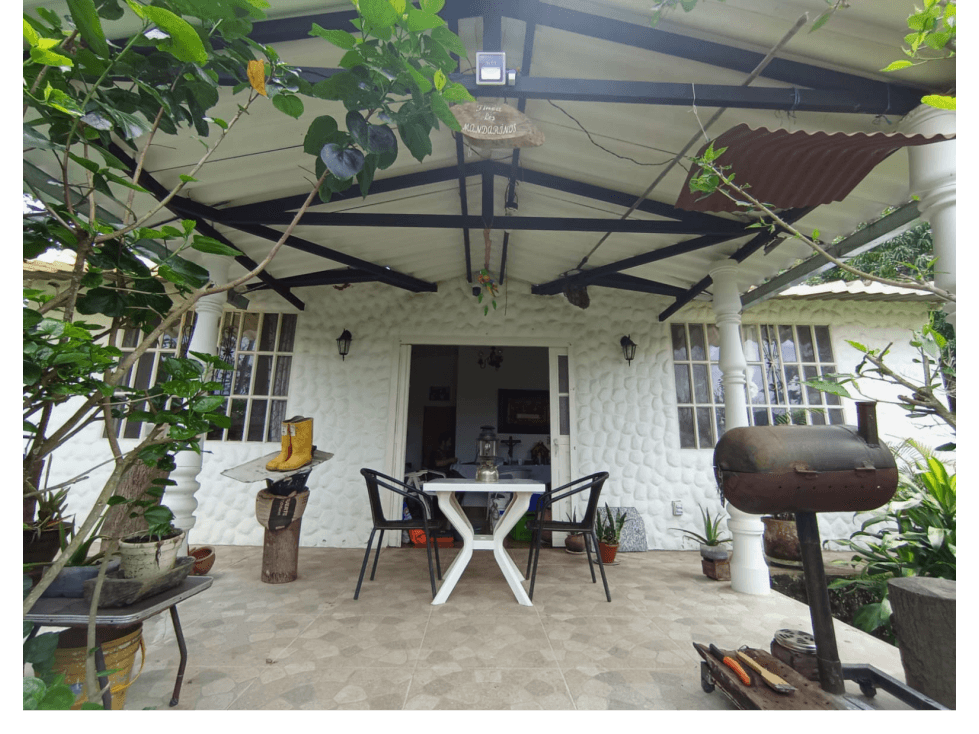 Venta de casalote de 1600 M2 en 379 mill en Tena Cund COL - 1