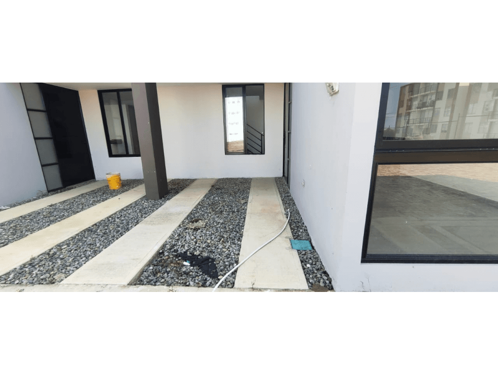 Venta de casa para estrenar de 110 M2 en 319 mill en La Mesa Cund - 1