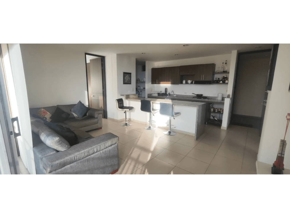 Lindo apartamento de 87 M2 en 420 mill en La Mesa Cund, con vista - 1