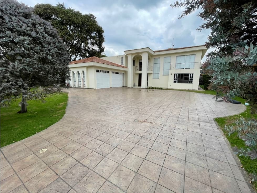 ARRIENDO CASA HACIENDA SAN SIMON - CONJ. PALO BLANCO - 1