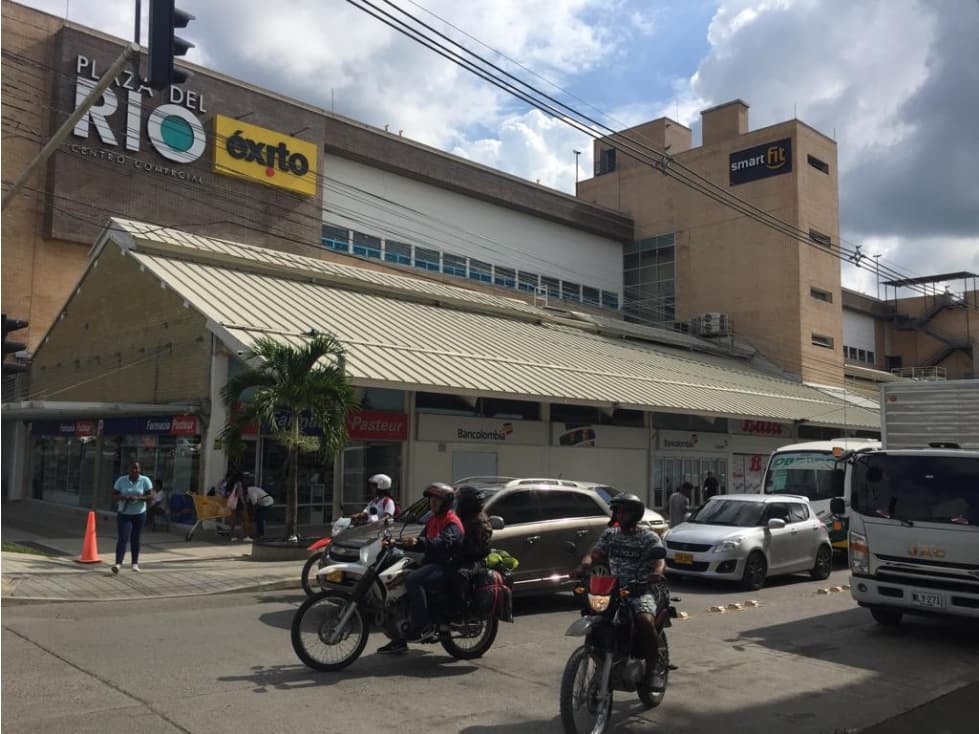 Edificio en Venta frente al Centro Comercial Plaza del Río Apartadó - 1