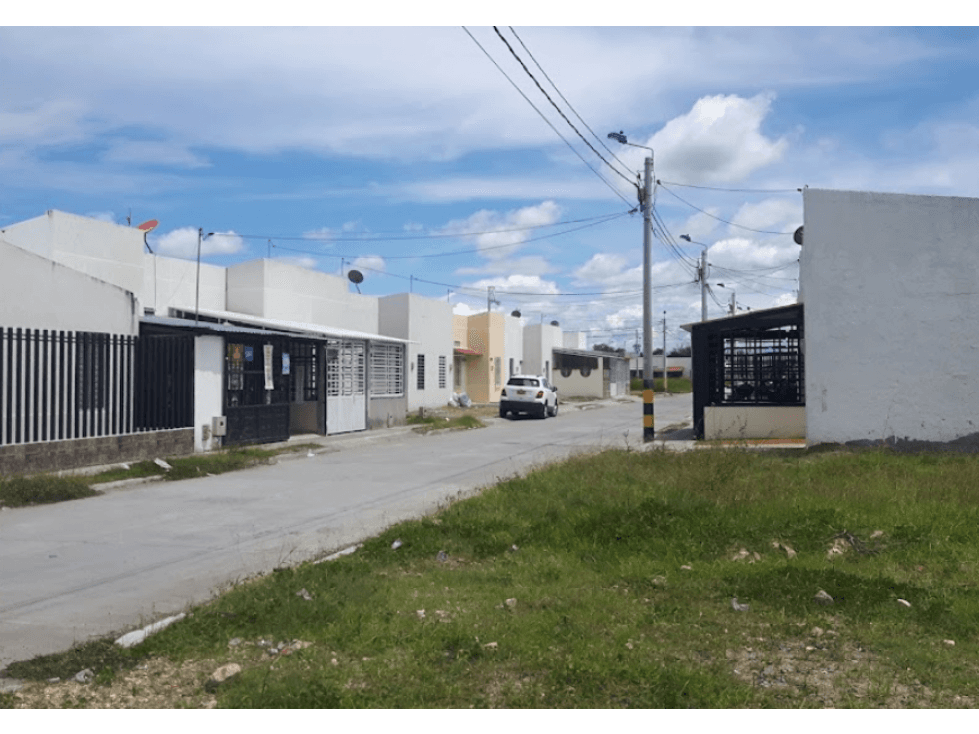 Lote Nro. 27 en Urbanizacion Portal del Bunde, Espinal - 1