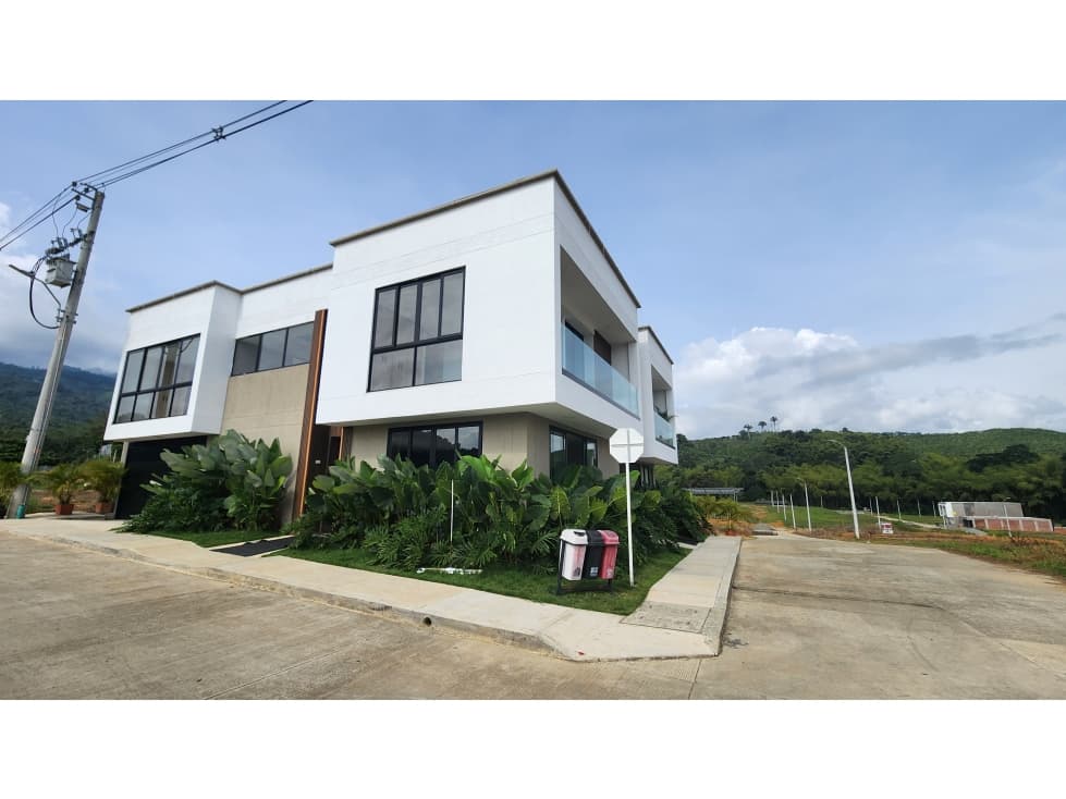 Venta de Lote en Caicedonia, Valle - 1