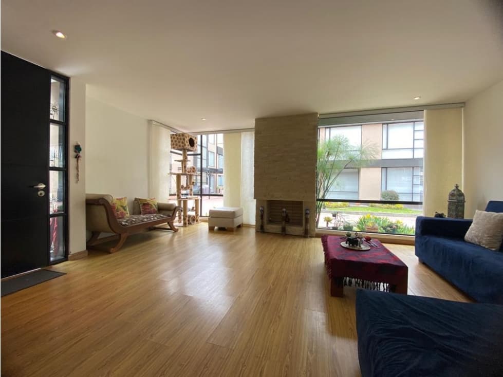 Casa Moderna Arquitectura en venta con fácil acceso a Chía - 1