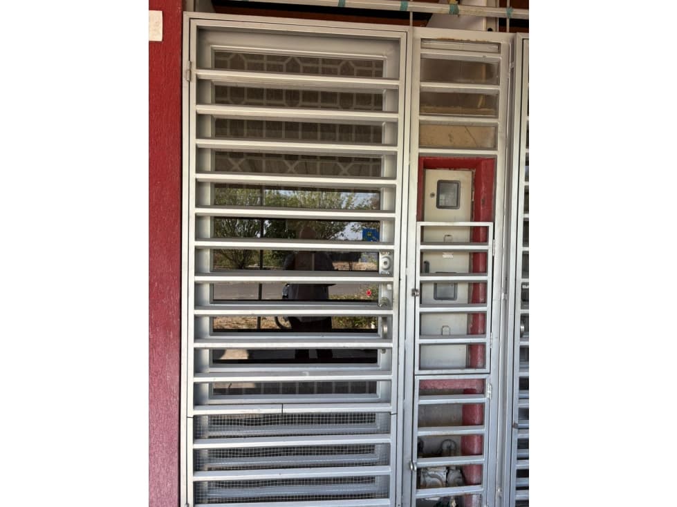 SE ARRIENDA APARTAESTUDIO CALLE 40 CON 42 - 1