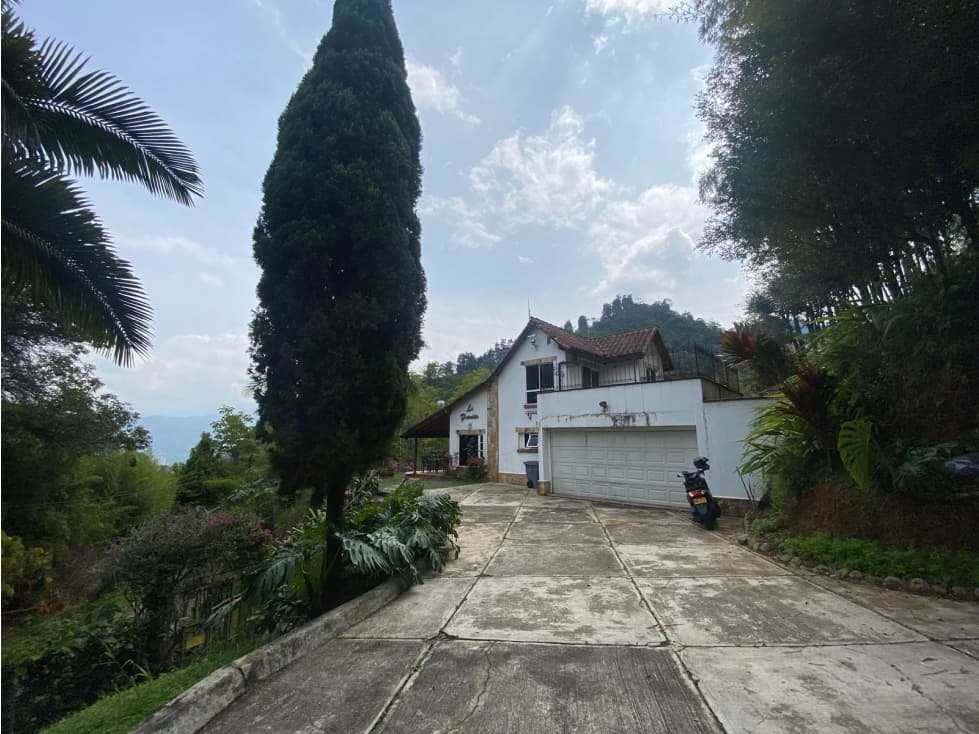 VENDO CASA FINCA EN LA ESTRELLA - VIVE CAMPESTRE Y CERCA A TODO. - 1
