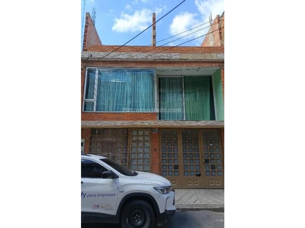 SE VENDE CASA RENTABLE EN VILLA NUEVA UBICADA EN MOSQUERA - 1