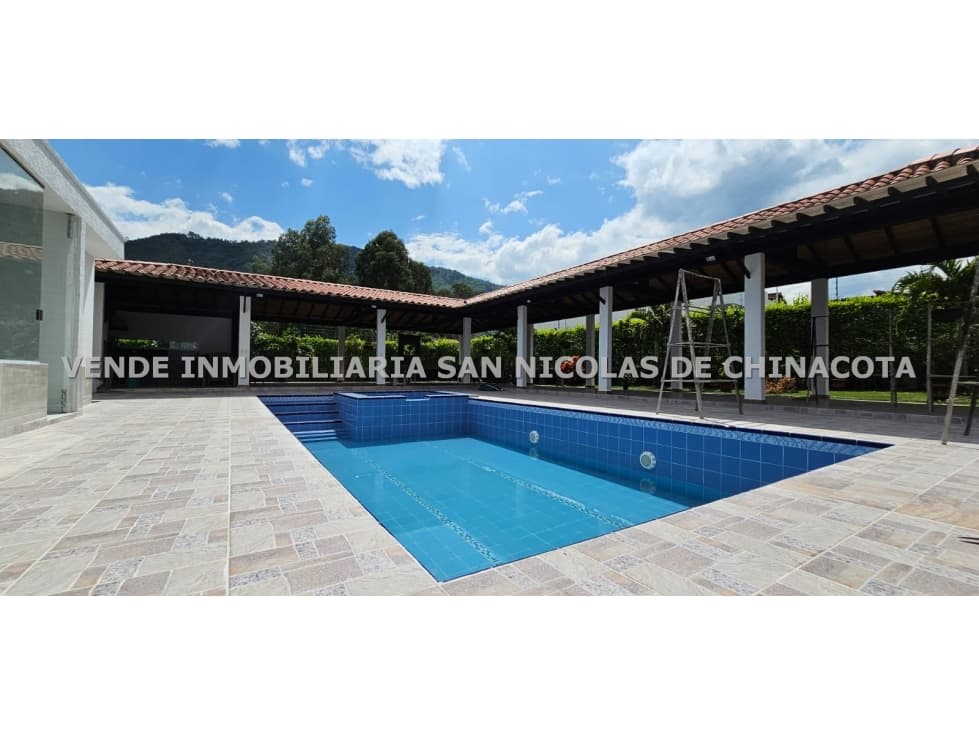 VENDO CABAÑA AMOBLADA EN CHINACOTA - 1