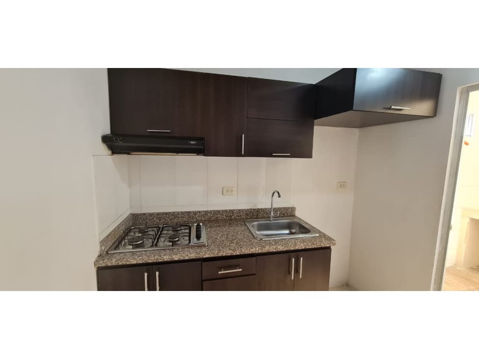 VENDO APARTAMENTO EN CHINACOTA - 1