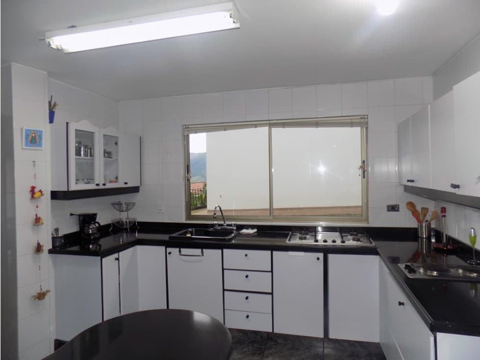 Venta Casa conjunto Sector Tejares, Manizales - 1