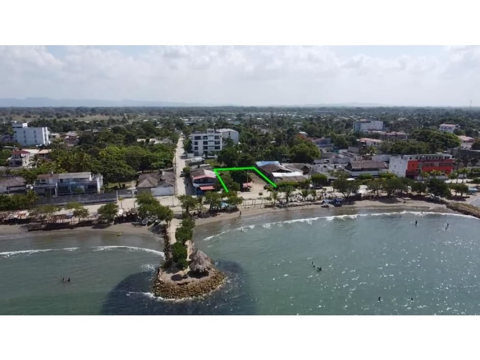 Lote frente al mar para la venta en Tolú - 1