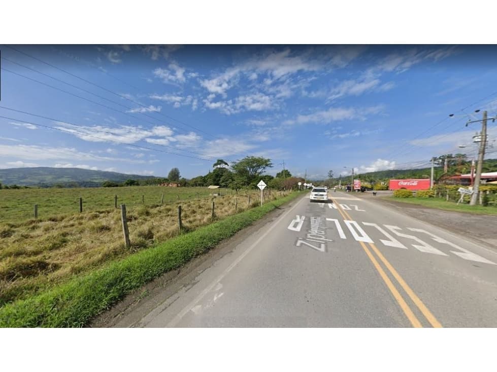 Venta de Lote sobre via principal Barbosa, Santander - 1