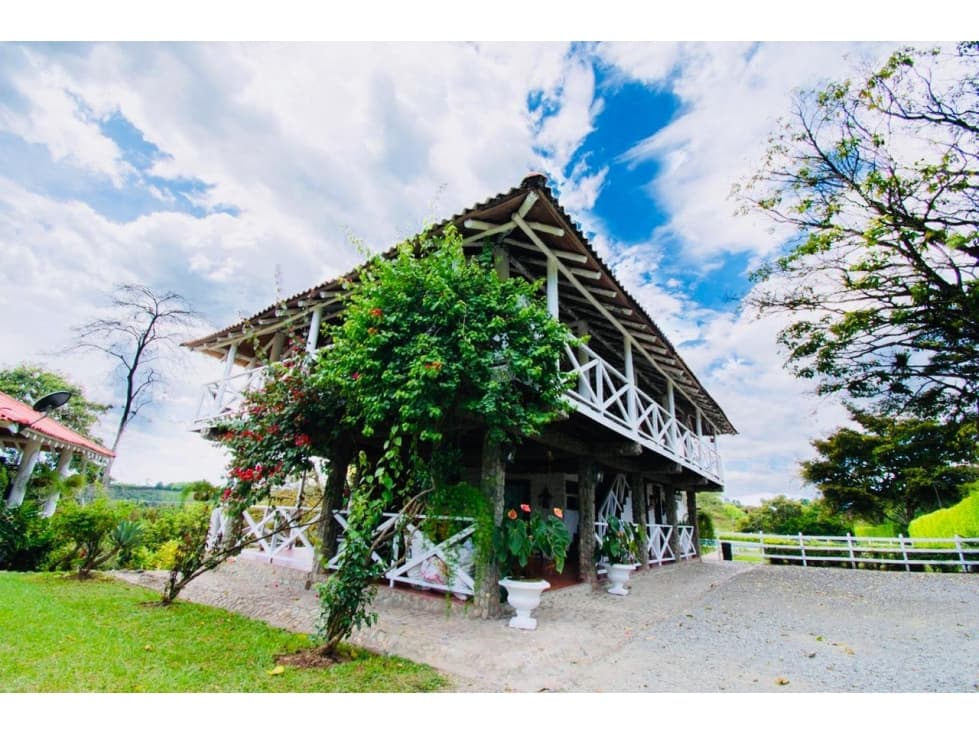 FINCA HOTEL - 1