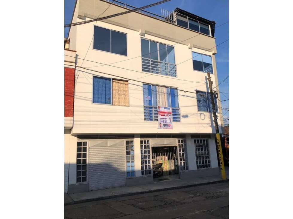 Se Vende Edificio Comercial Casco Urbano Tebaida 8409787 - 1