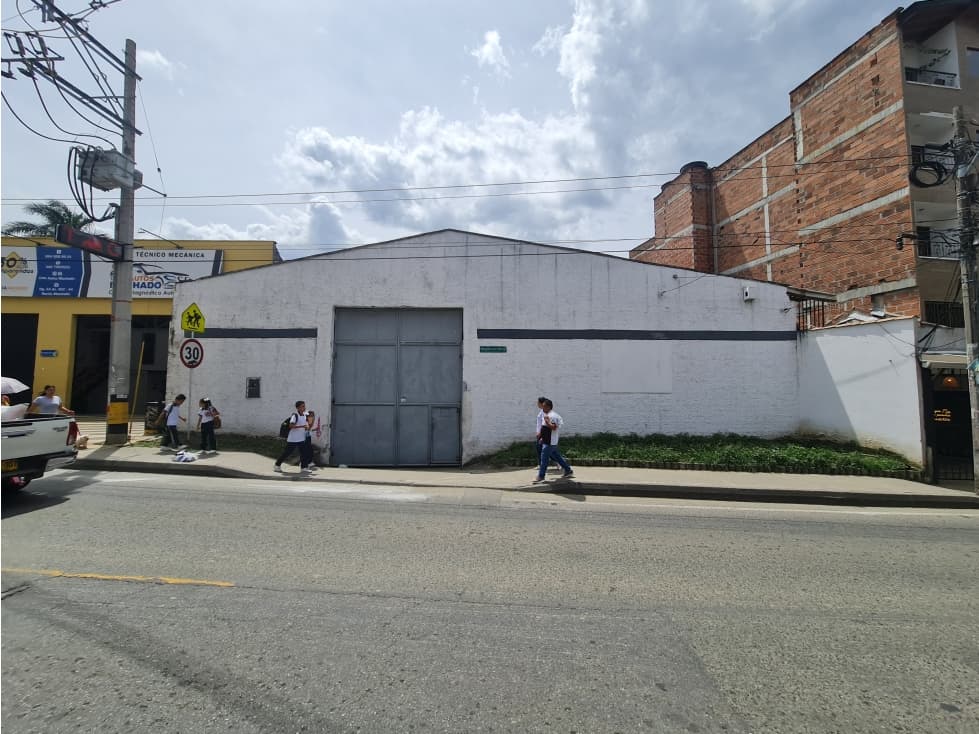 VENTA DE BODEGA EN BELLO, SECTOR FONTIDUEñO - 1