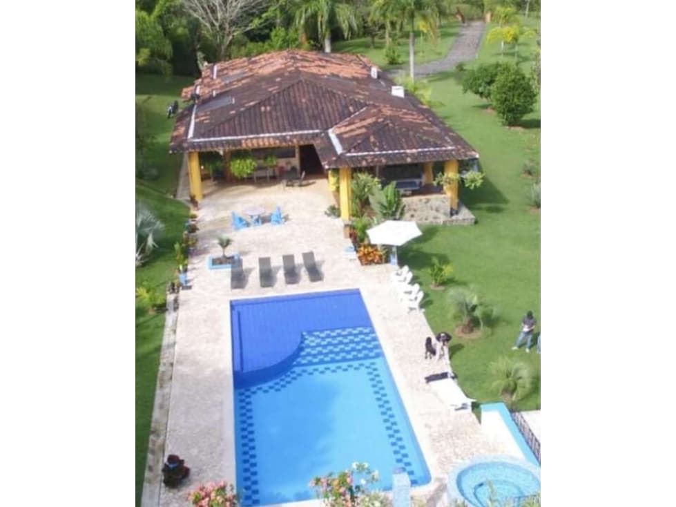FINCA EN VENTA EN VENECIA ANTIOQUIA - 1