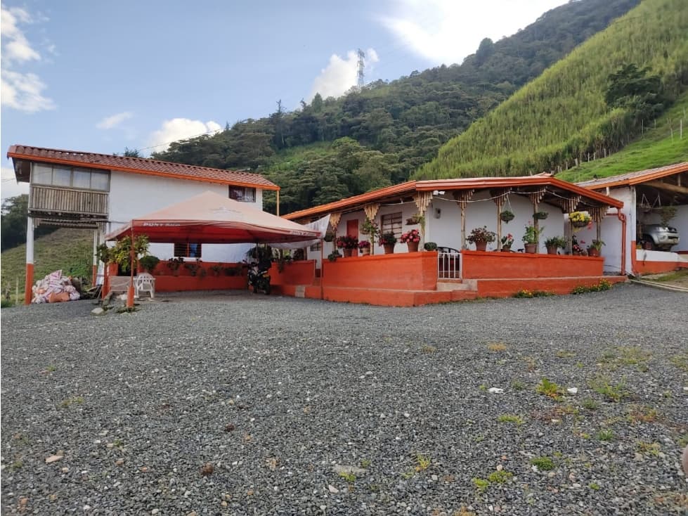 Vencambio Finca Vereda Potrerito San Antonio de Prado - 1