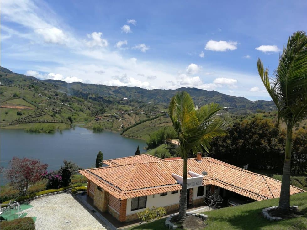 Alquiler de Finca por Noches Vereda La Zulia Guatapé - 1