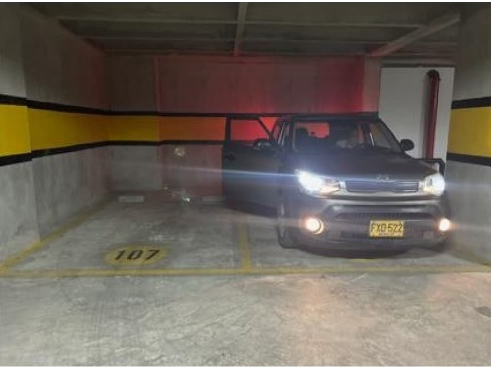 Venta de Parqueadero #108 Unidad Mirasol San Antonio de Pereira - 1