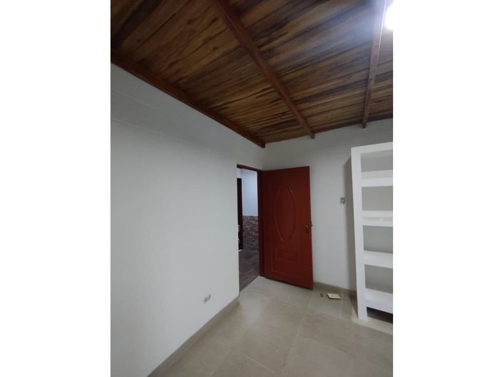 APARTAESTUDIO EN ARRIENDO LA CAPELLANA - 1
