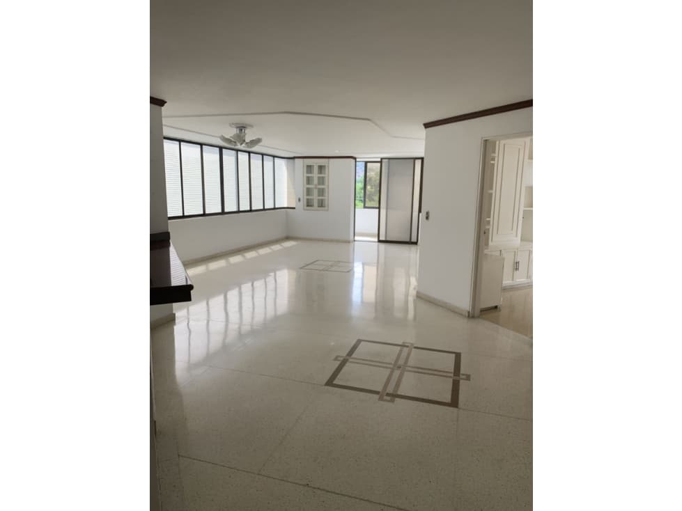 APARTAMENTO EN VENTA EDIFICIO CAOBOS - 1