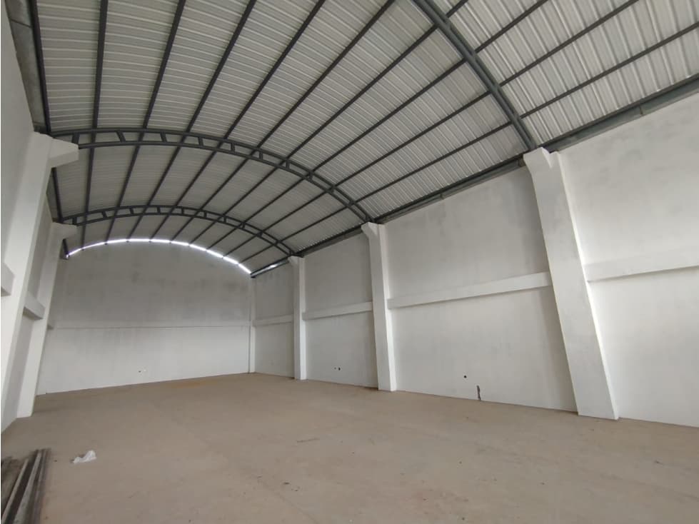 BODEGA INDUSTRIAL DE 600 M2 EN VENTA, TUNJA BOYACÁ - 1