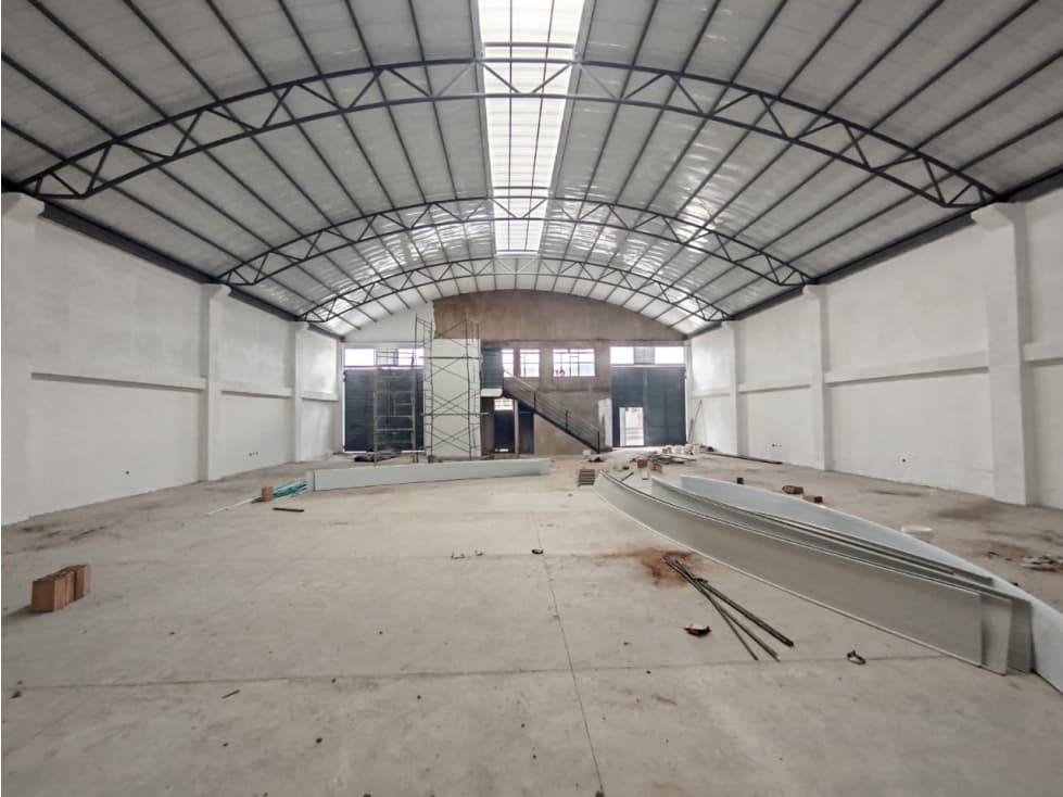 BODEGA INDUSTRIAL EN VENTA, TUNJA BOYACÁ - 1