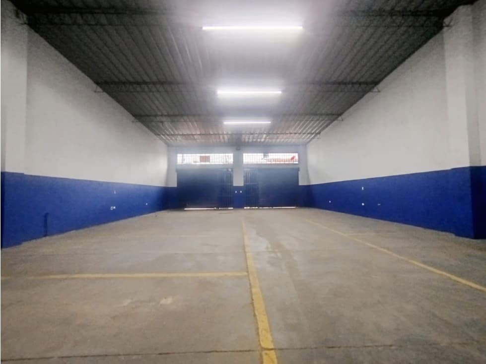 BODEGA COMERCIAL EN ARRIENDO | VILLAVICENCIO - 1