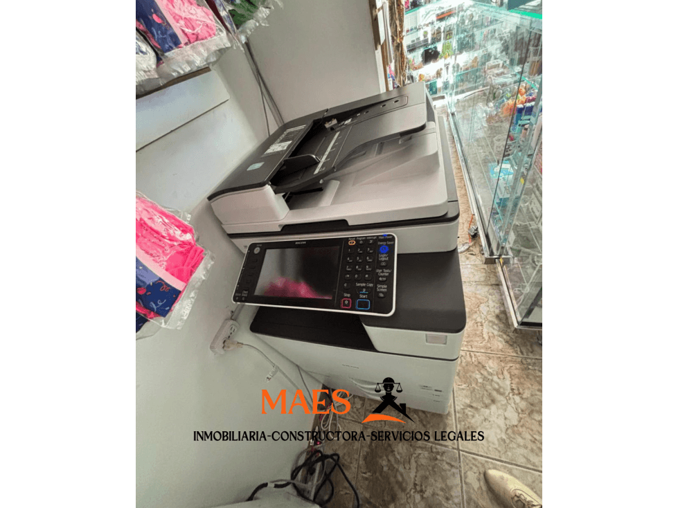Venta: Negocio de papelería en Cisneros - 1