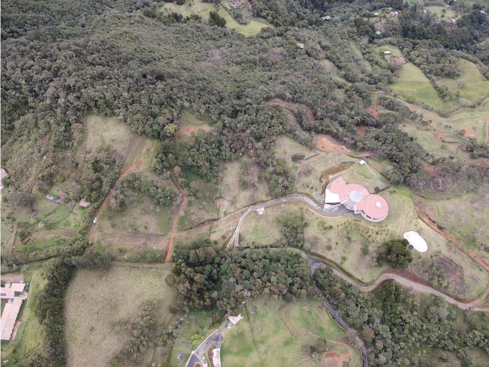 VENTA DE LOTE EN SANTA ELENA CERCA AL AEROPUERTO - 1