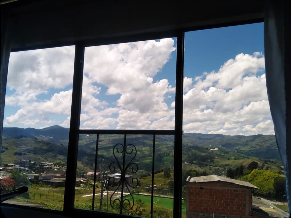 Venta Casa campestre, Emisiones, Yarumal Antioquia - 1