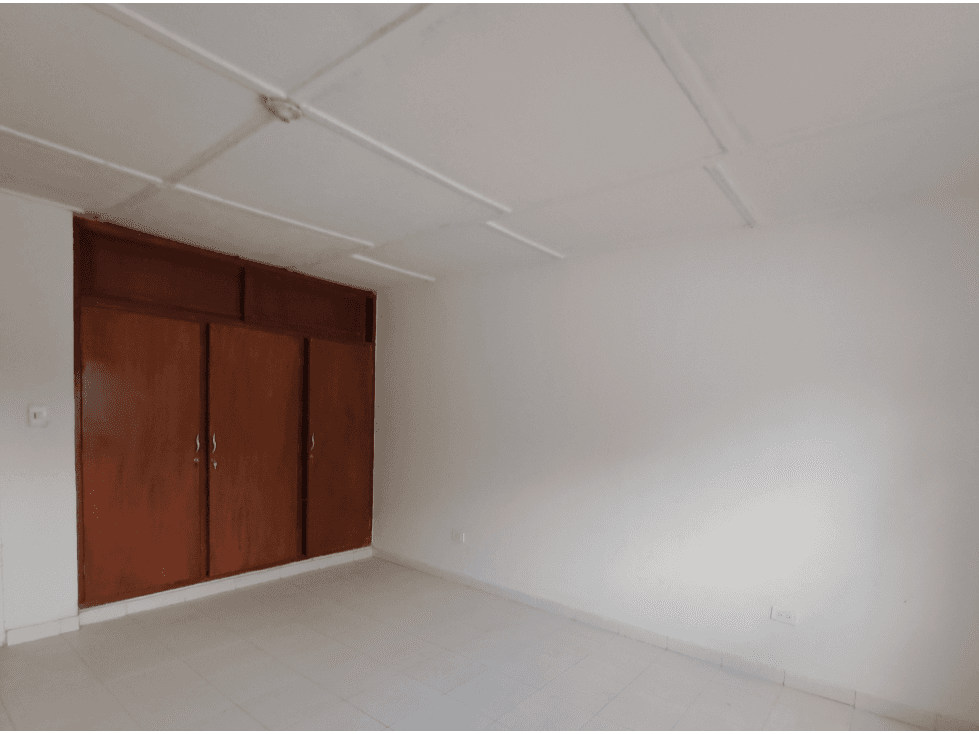 CASA ARRIENDO BARRIO LA FORD - 1