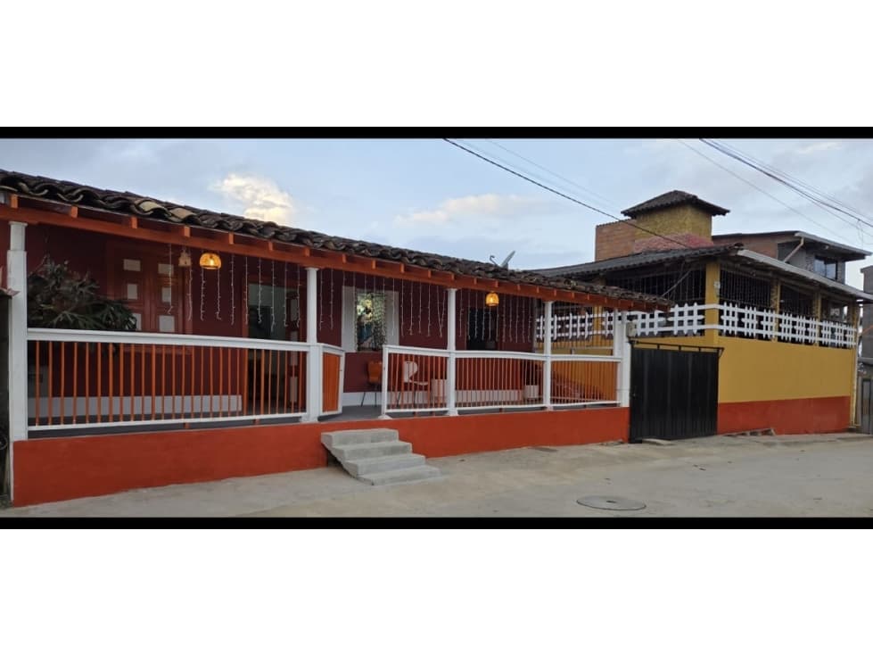 VENTA DE CASA LOTE EN YOLOMBO - ANTIOQUIA - 1