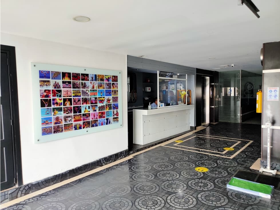 Vendo Hotel en Barrio Los Cámbulos Sur Central (J.C) CW:6903018 - 1