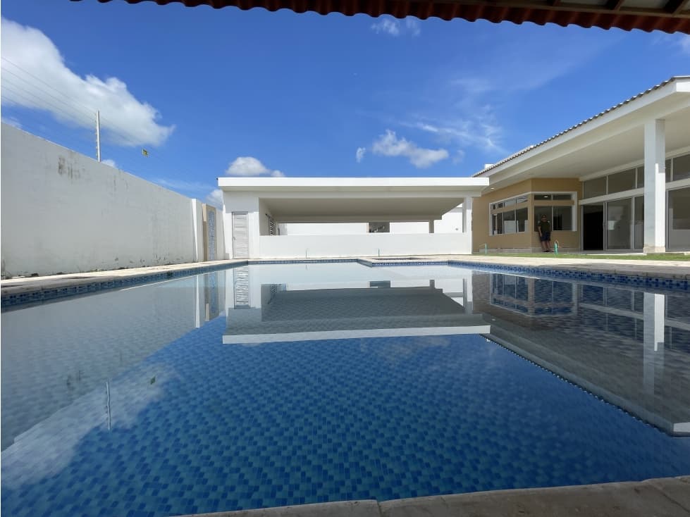 ESTRENA CASA EN UNO DE LOS MEJORES CONJUNTOS DE MONTERIA - 1