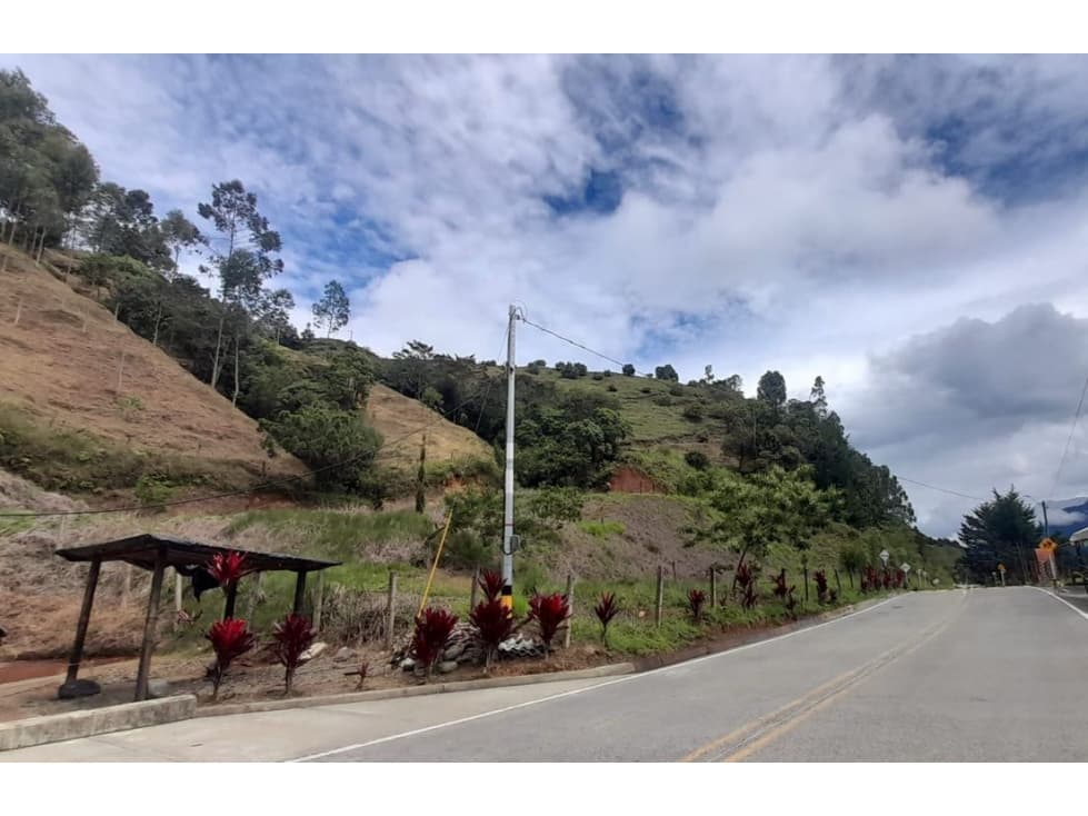Venta LOTE en CIUDAD BOLÍVAR ~ Antioquia en PARCELACIÓN - 1